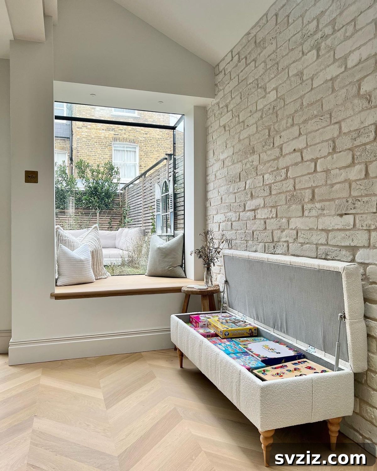 storage ottoman