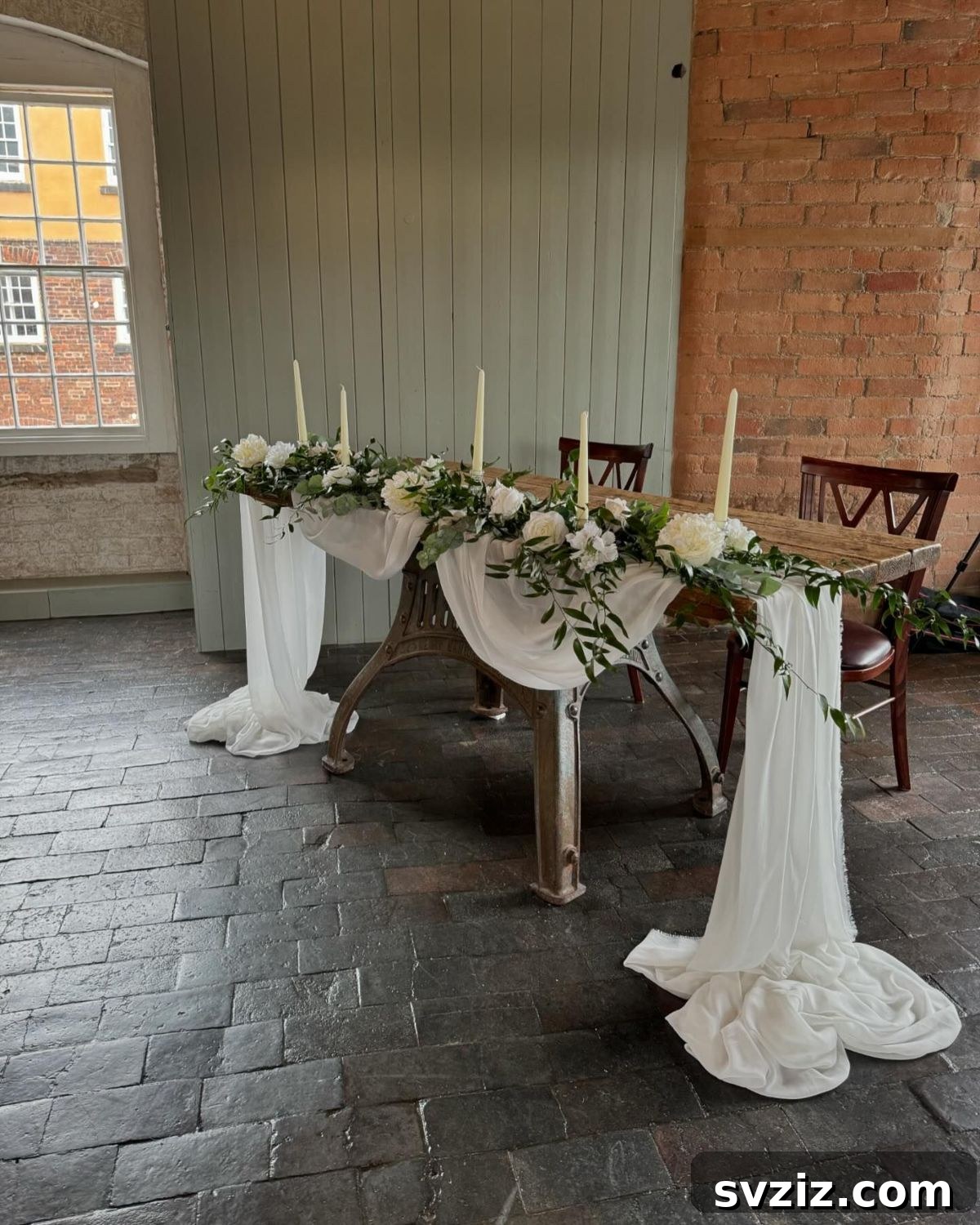 Small Weddings, Big Charm: 31 Intimate Ideas 4 Rustic Registrar Table decorated with fabric and flowers for a small wedding