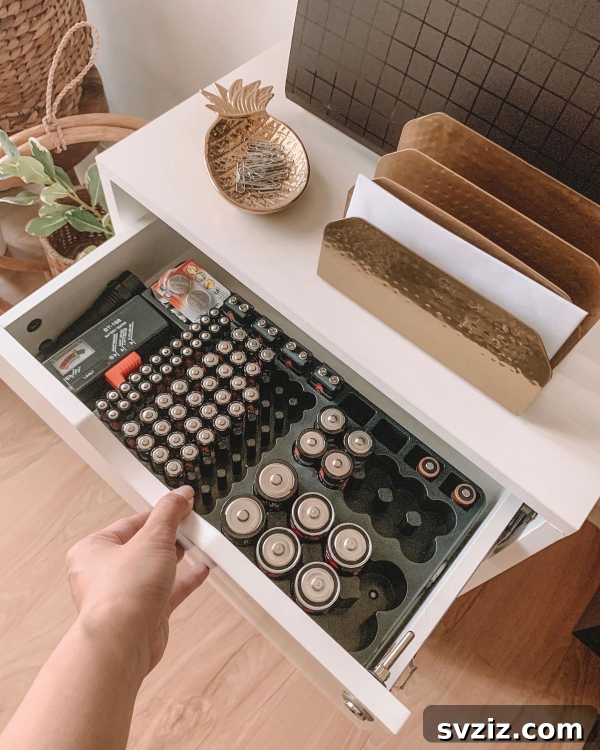 31 Items to Declutter Today 3 batteries