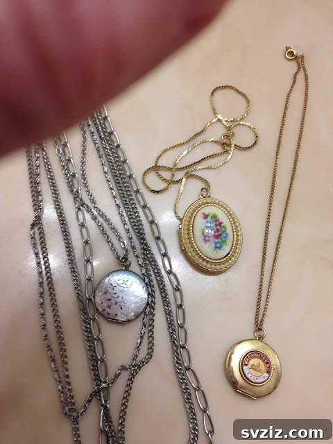 31 Items to Declutter Today 21 broken jewelry