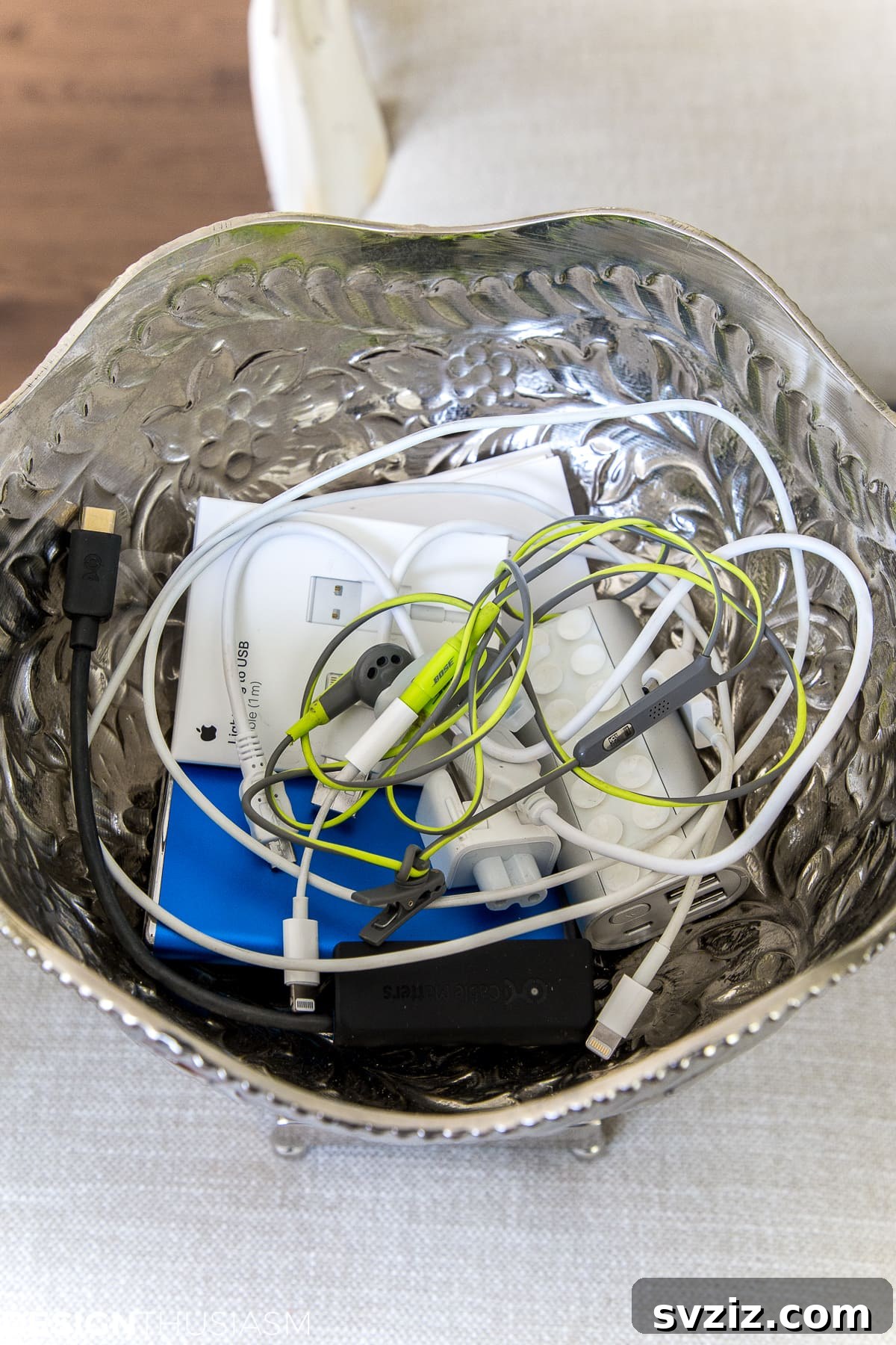 27 Smart Solutions for Organizing Clutter 12 Large Bowl for Kitchen Counter Clutter - A stylish large bowl on a kitchen counter, serving as a designated catch-all for small daily items like keys, mail, and sunglasses, keeping the counter tidy.