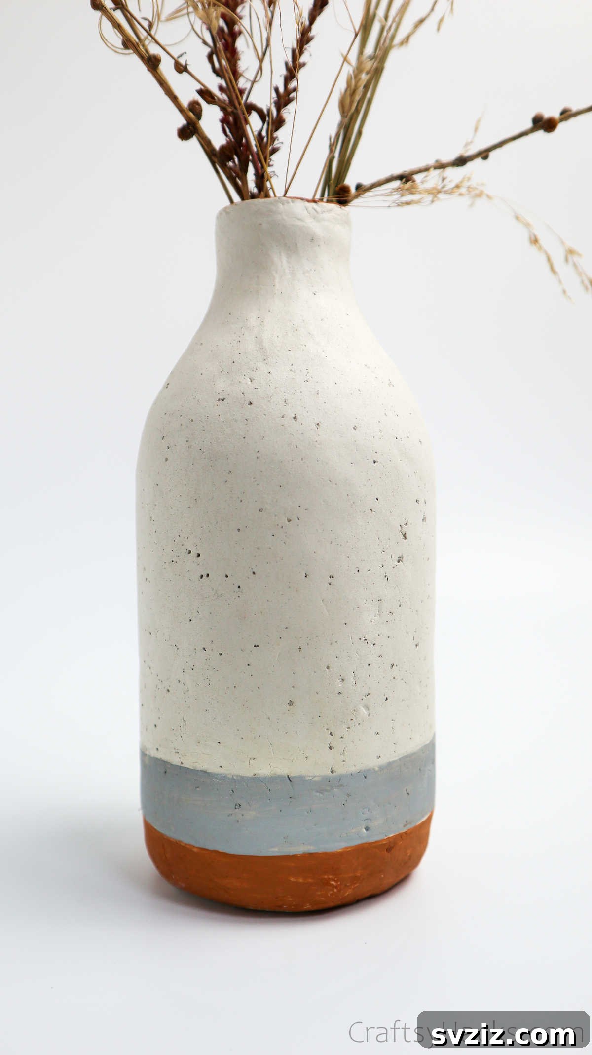 DIY Bottle Vase Craft