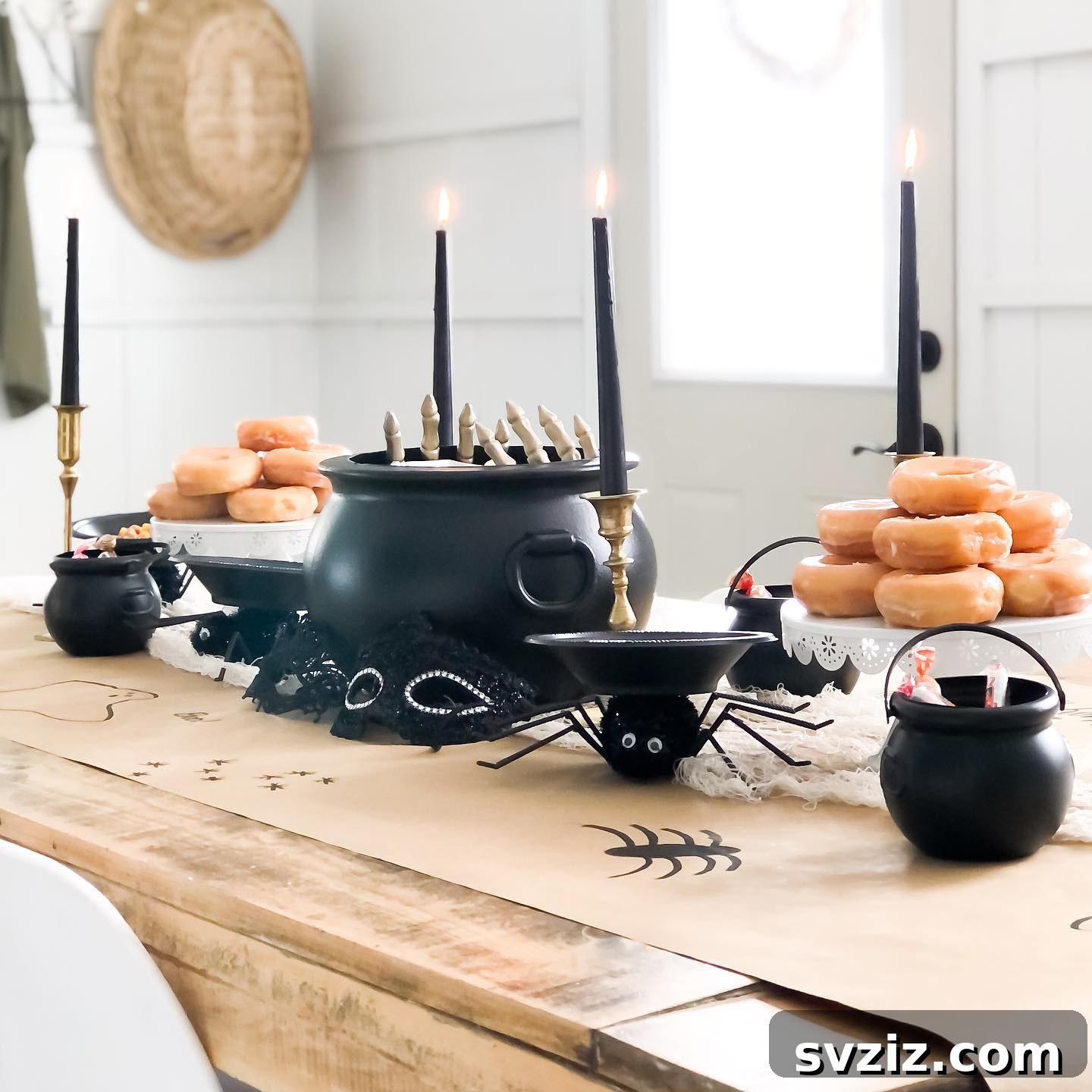 Transform Your Table: Haunting Halloween Decor Inspirations 19 Witches Cauldron