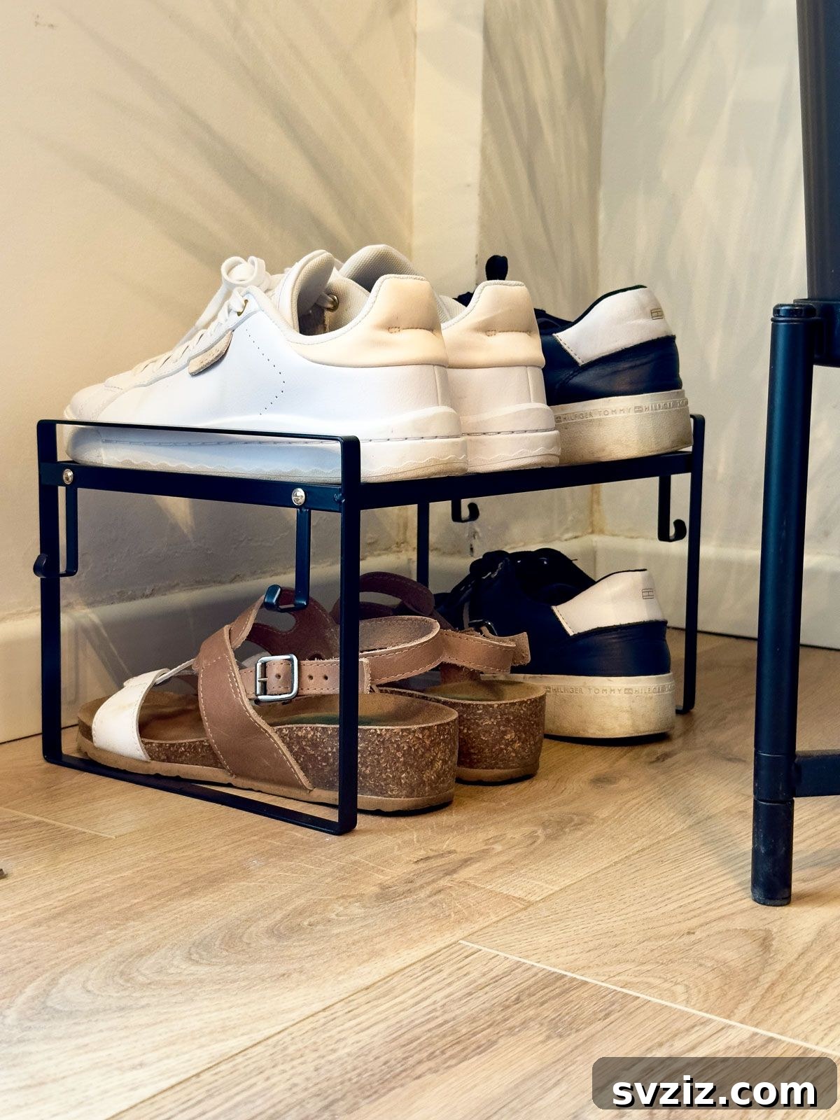 Create a Clutter-Free Entryway