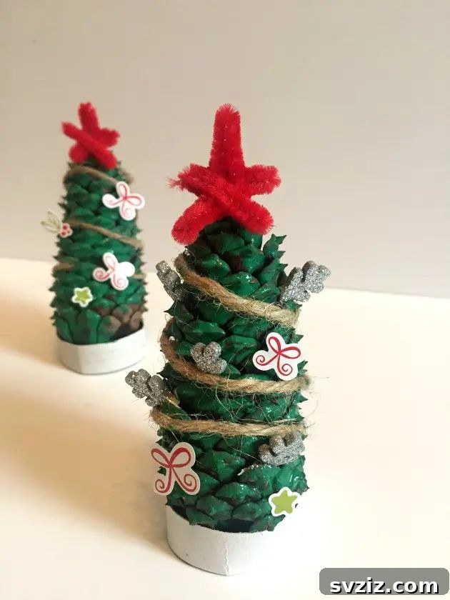 Delightful Pinecone Holiday Projects 3 DIY pine cone Christmas trees craft