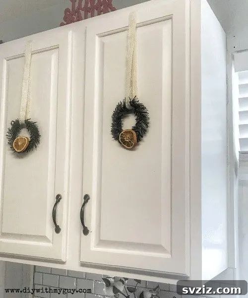 Mini Cabinet Wreaths
