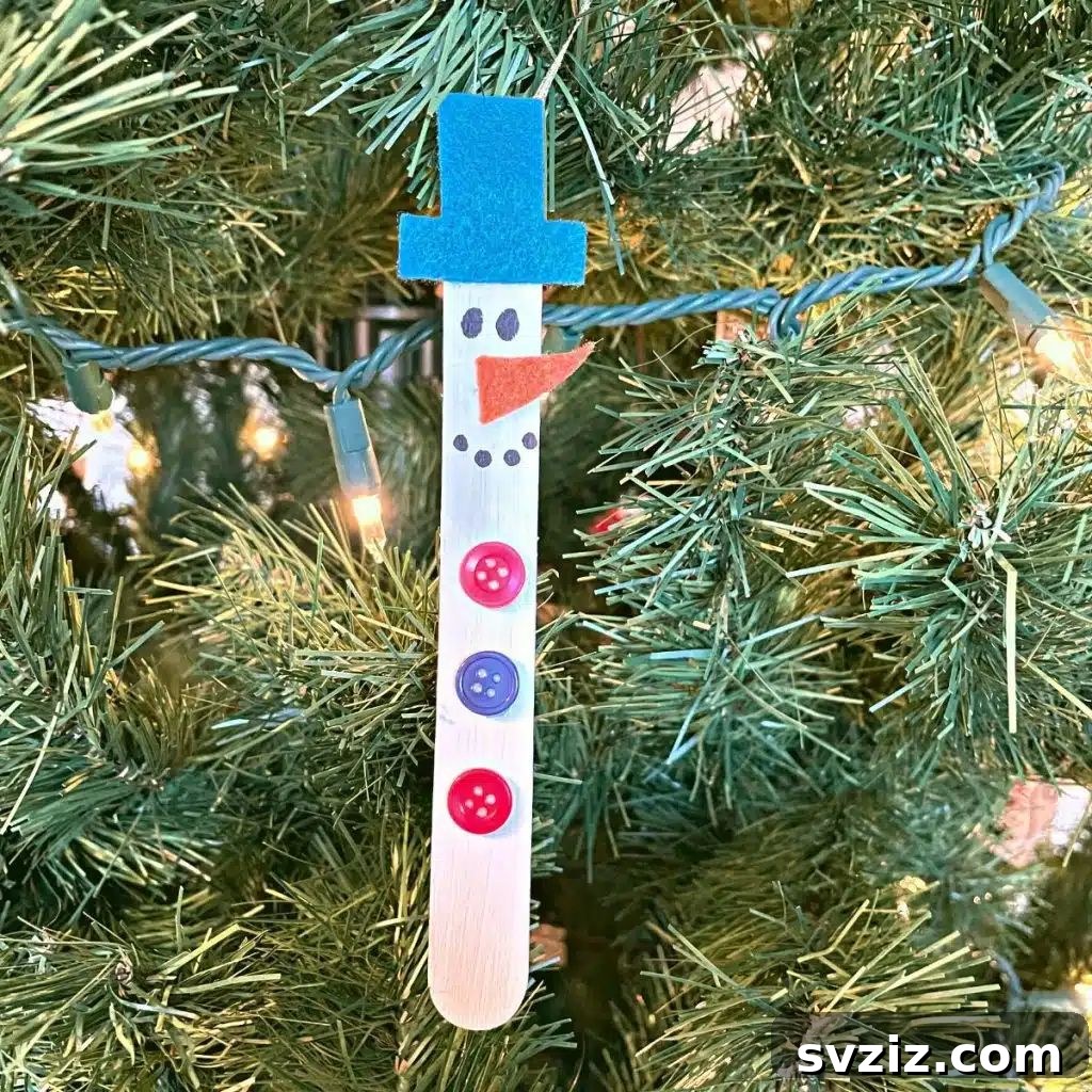 Easy DIY Snowman Christmas Ornaments from Craft Sticks