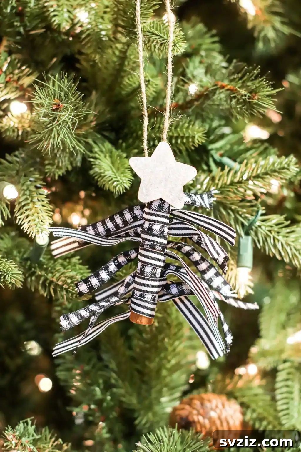 Fragrant Cinnamon Stick Ribbon Ornaments for Sustainable Decor