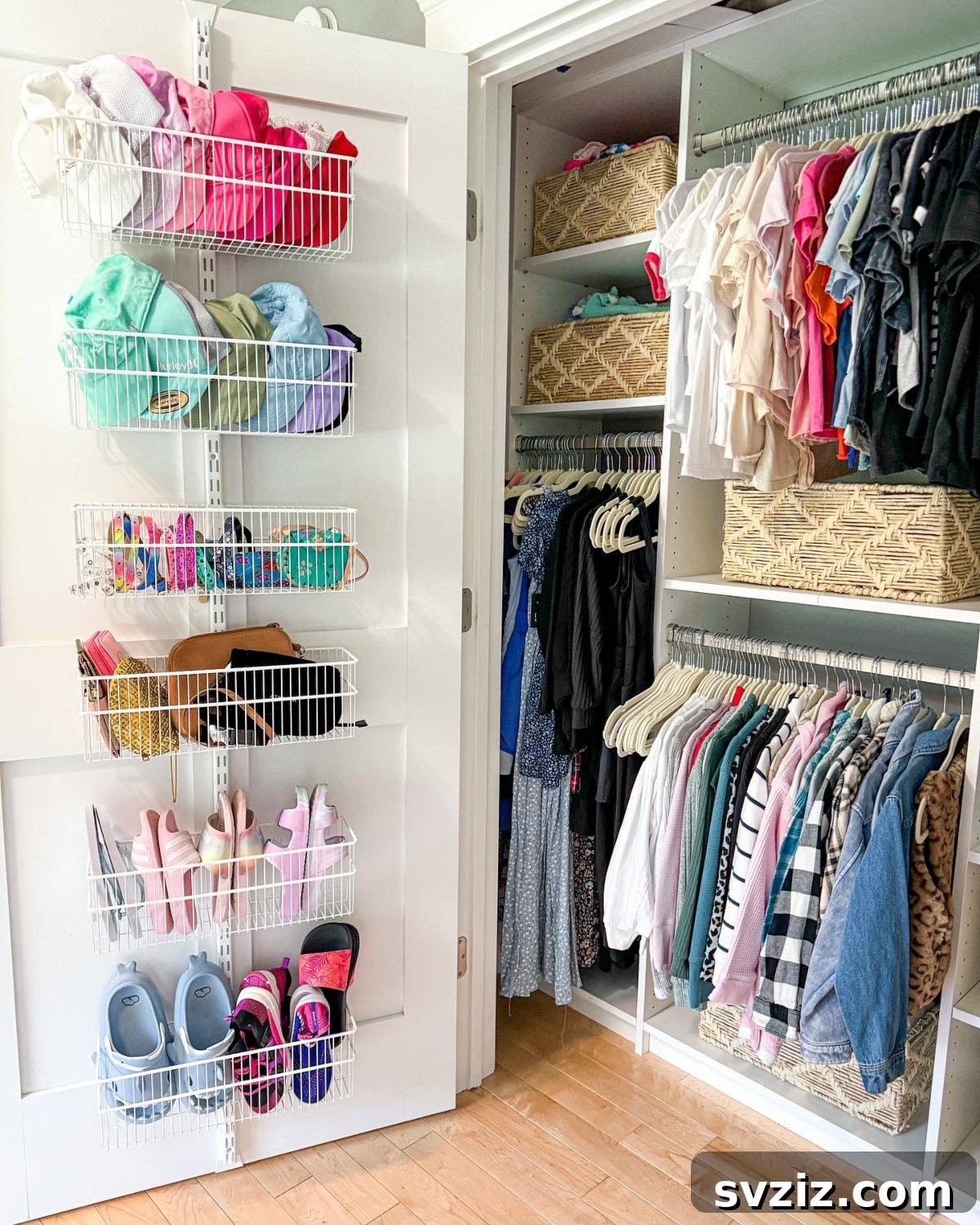 17 Genius Strategies for a Perfectly Organized Closet 12 Arrange By Category and Color