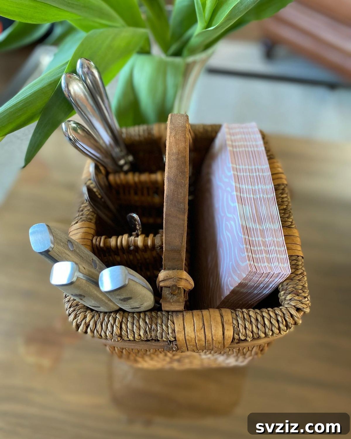 Smart Caddy Strategies for Tidy Spaces 5 silverware caddy