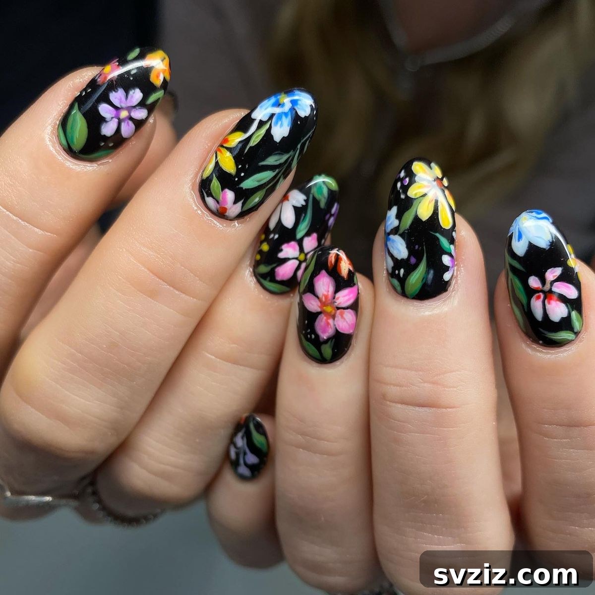 41 Stunning Floral Manicure Ideas to Blossom Your Look 11 dark and floral nails