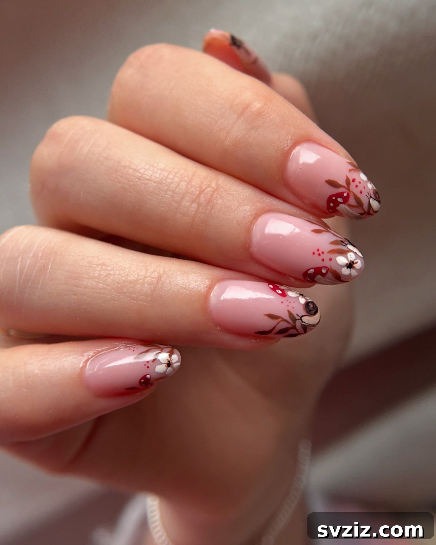 41 Stunning Floral Manicure Ideas to Blossom Your Look 14 Mushrooms & Florals nails