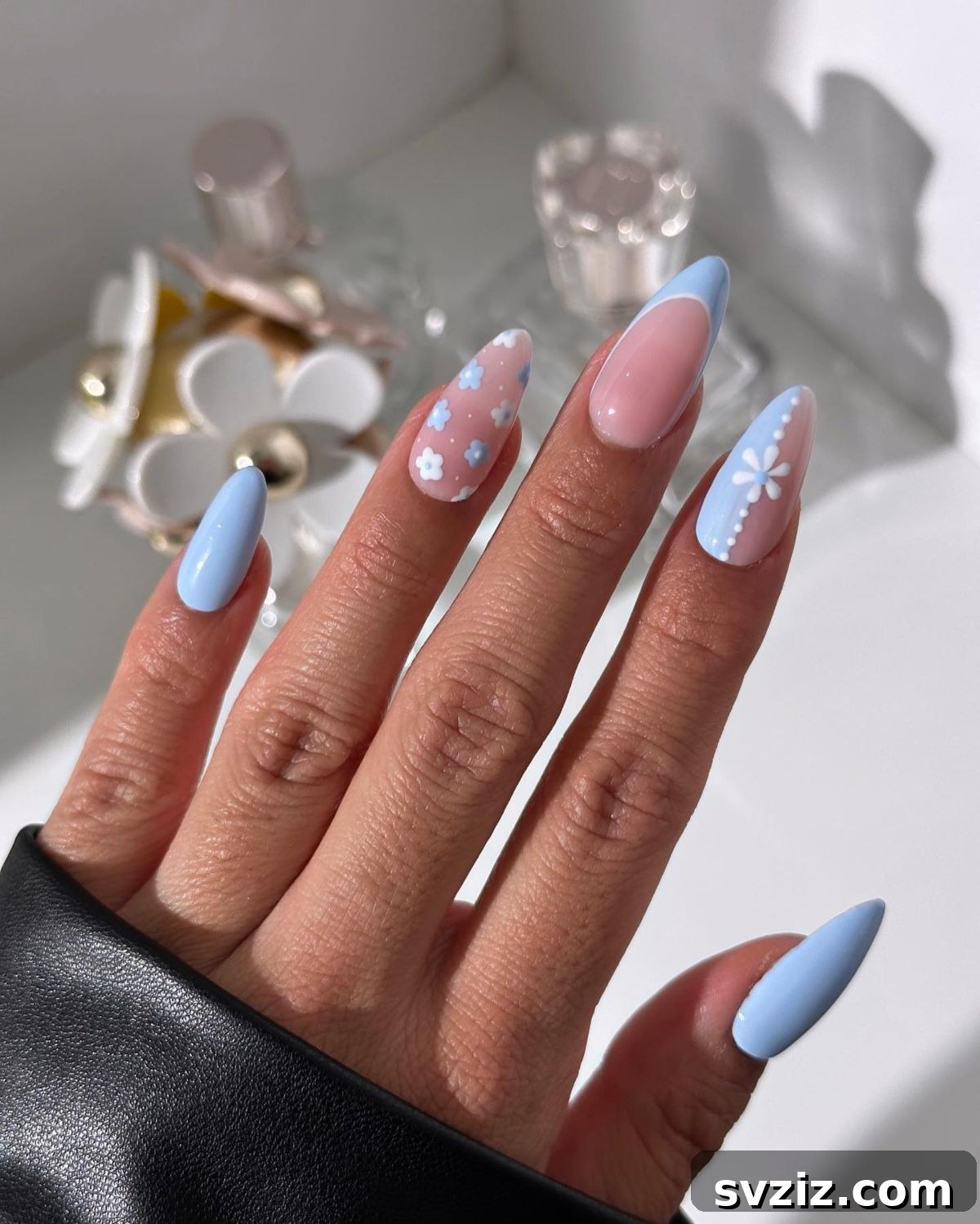 41 Stunning Floral Manicure Ideas to Blossom Your Look 35 Blue Flower Nail Art