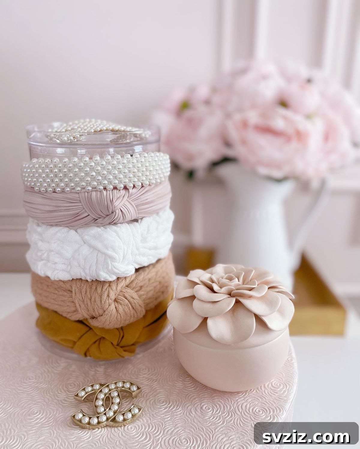 21 Ingenious Vanity Organization Hacks for a Tidy Space 16 A simple cylindrical stand neatly holding multiple headbands, keeping them organized.