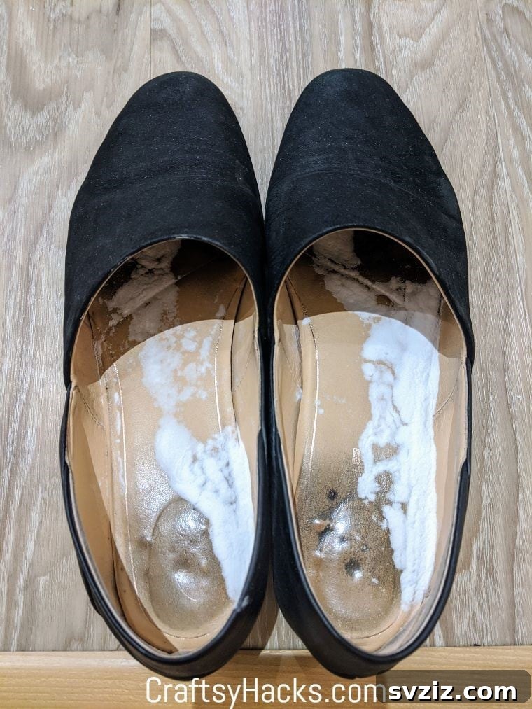 Removing smelly shoe odors with baking soda overnight