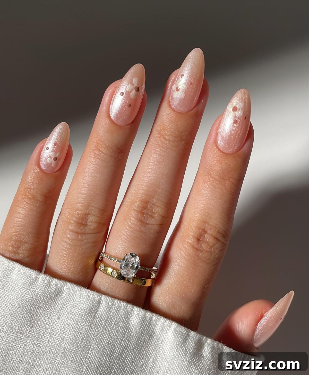 41 Chic and Elegant Nail Design Ideas 39 37. Elegant Floral Nails