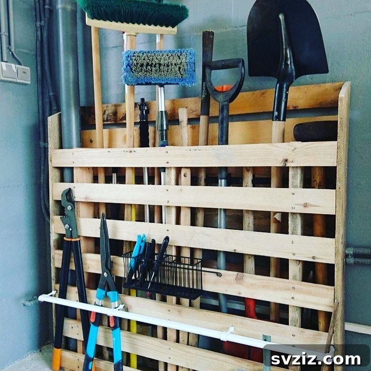 21 Genius Shed Organization Ideas for a Clutter-Free Outdoor Oasis 14 12. Recycled Wood Pallets