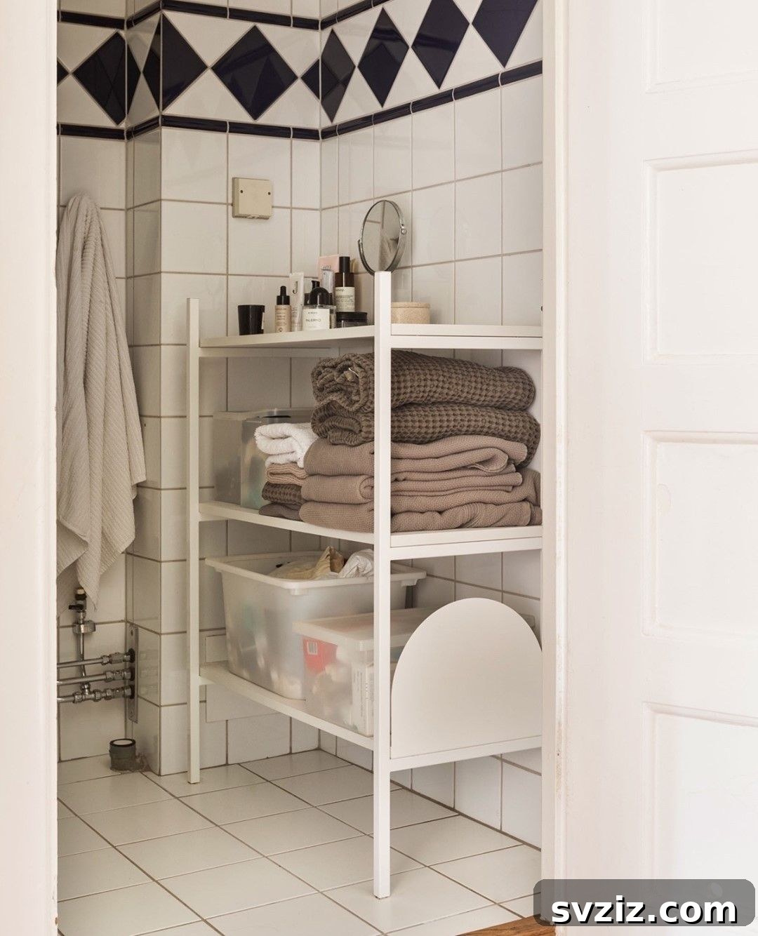 17. Bathroom Organizer