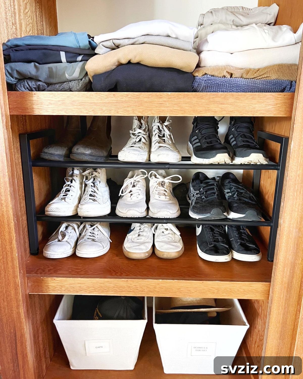19. Clothing Closet Organization