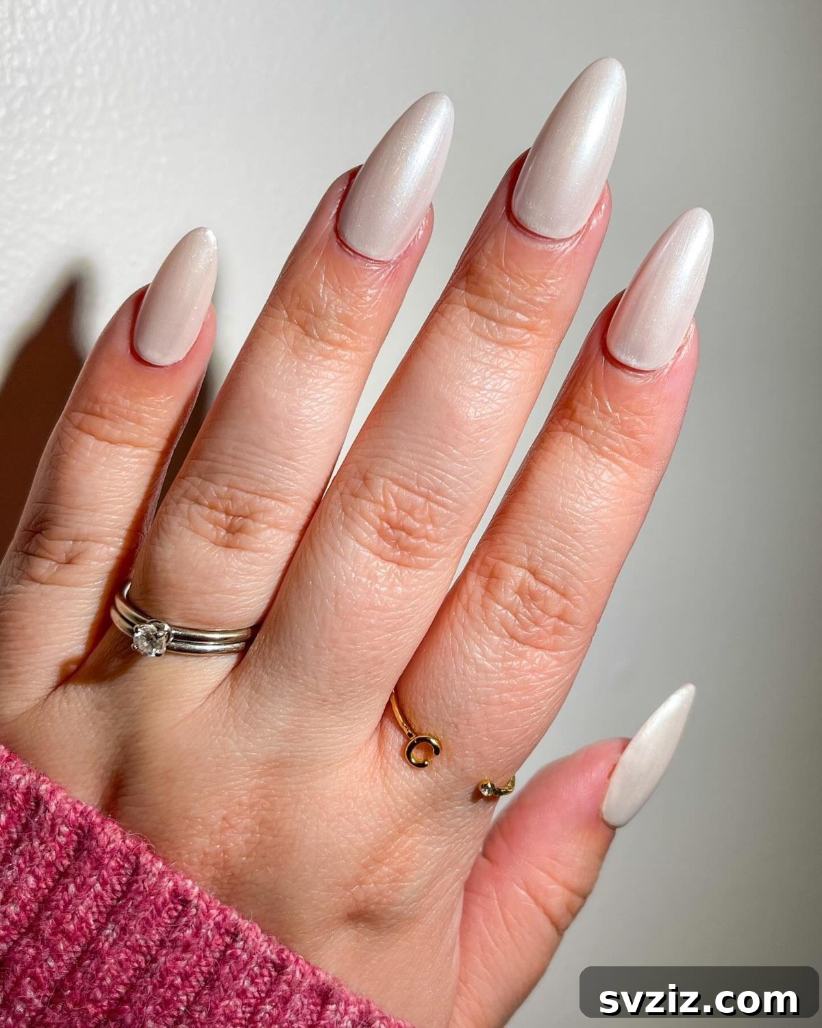 29. Glazed Winter Nails