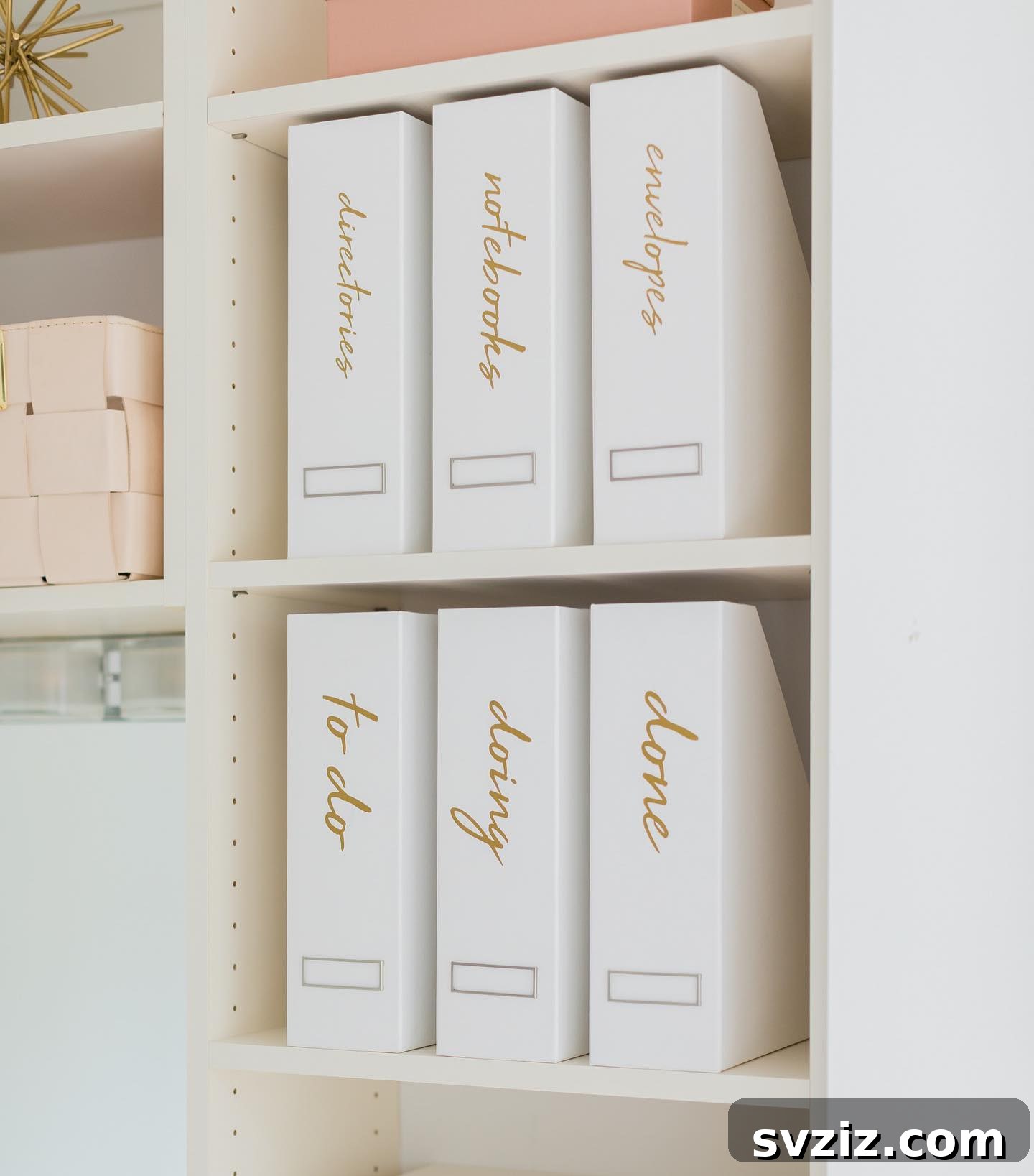 21 Genius Vertical Office Organization Hacks to Declutter Your Space 15 13. Minimalist Binders