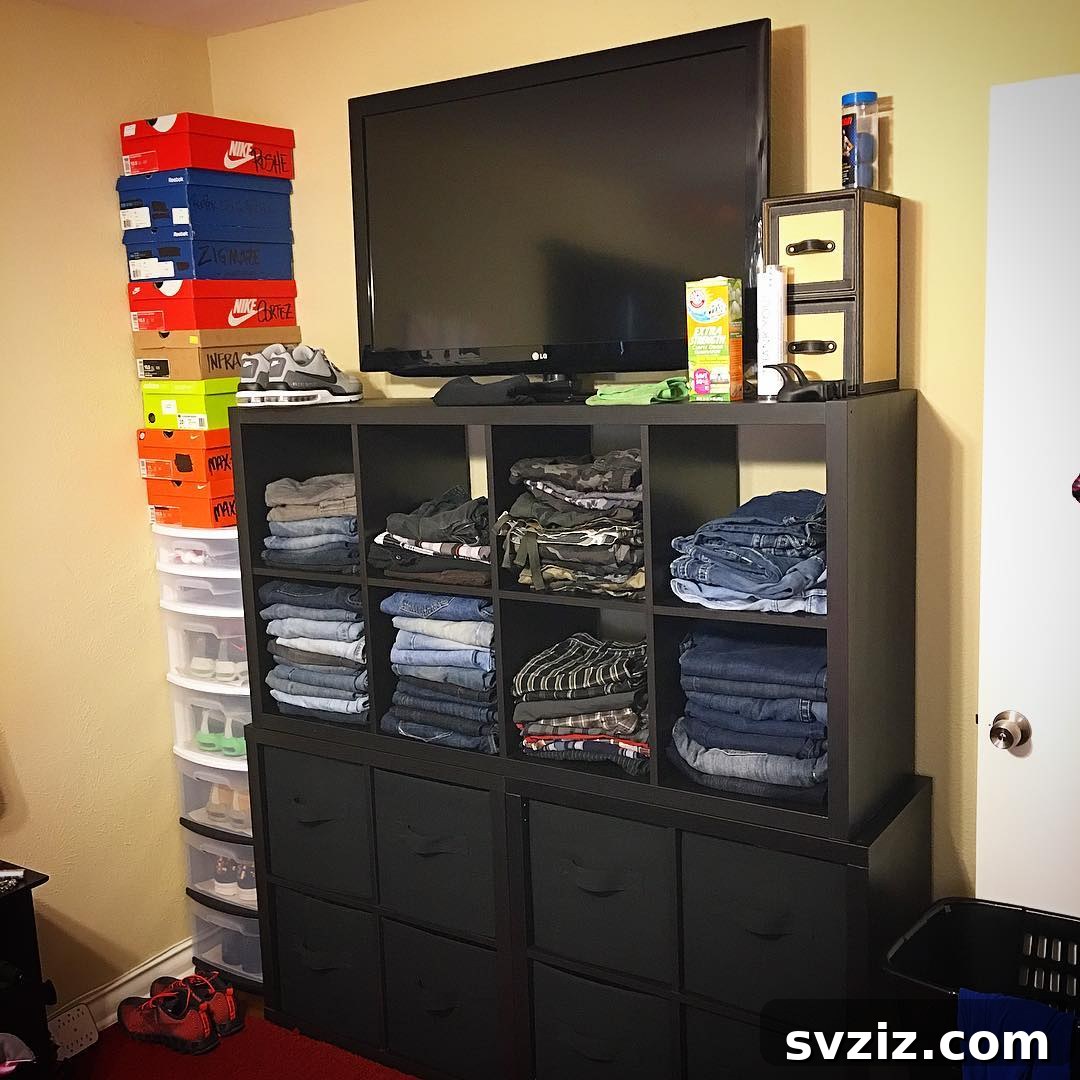 20. Open Jeans Storage
