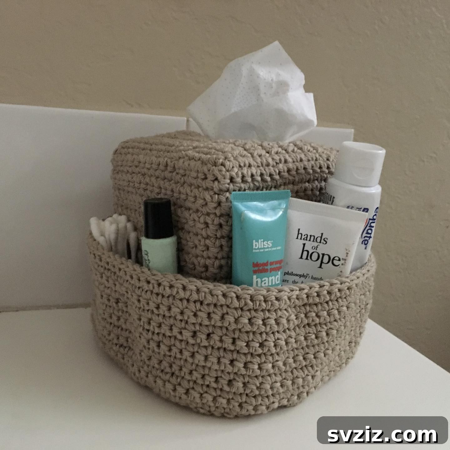 17 Brilliant Bathroom Counter Organization Secrets 6 4. Crocheted Tissue Set