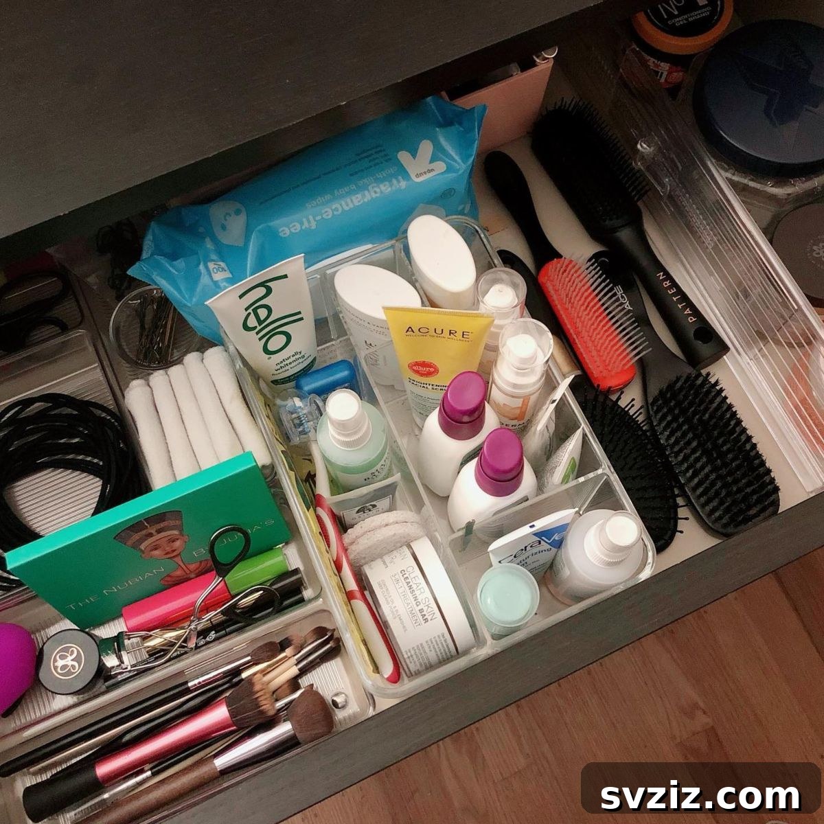21 Smart Toiletries Storage Solutions for a Clutter-Free Bathroom 9 7. Toiletry Drawer