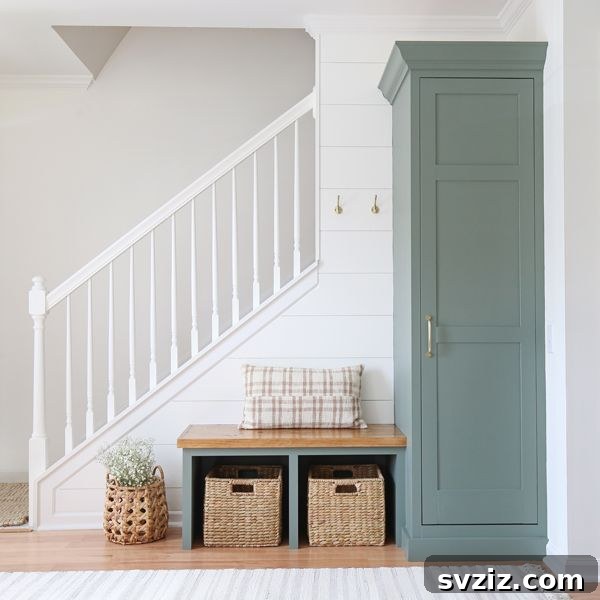 Small Entryway with Built-In Bench and Cabinet