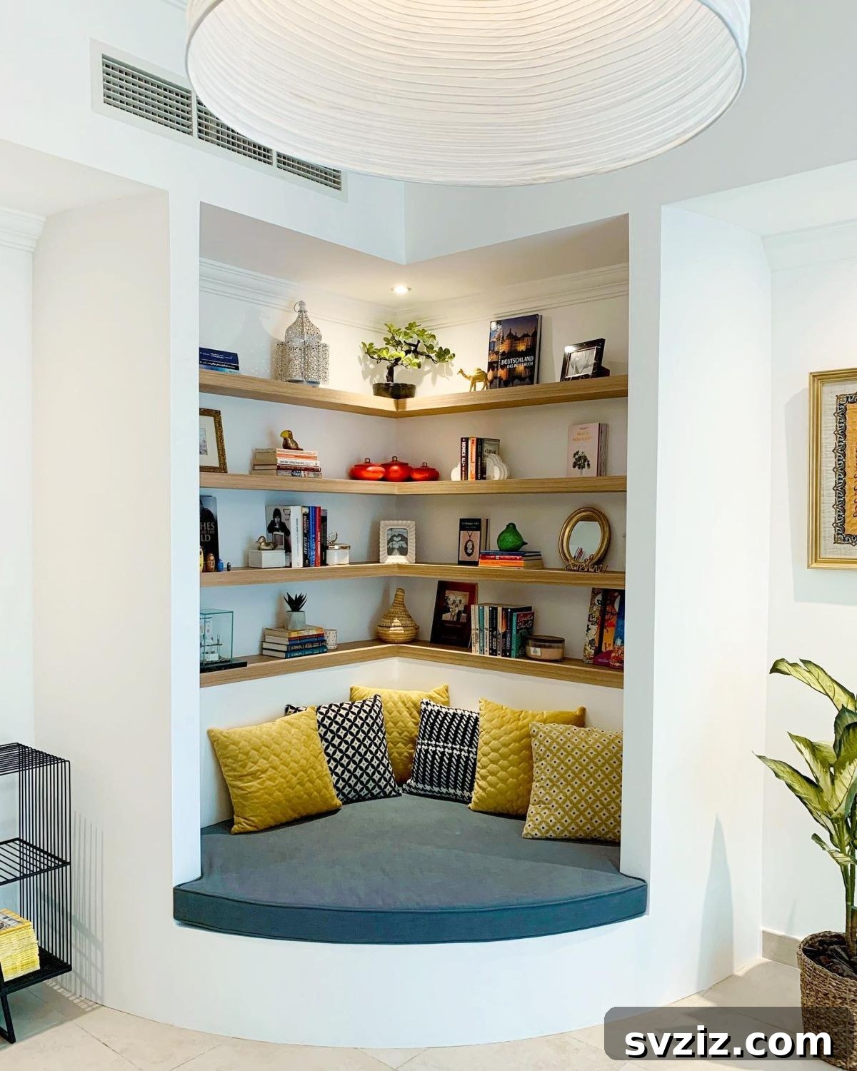 21 Clever Ways to Maximize Corner Space 17 16. Reading Nook
