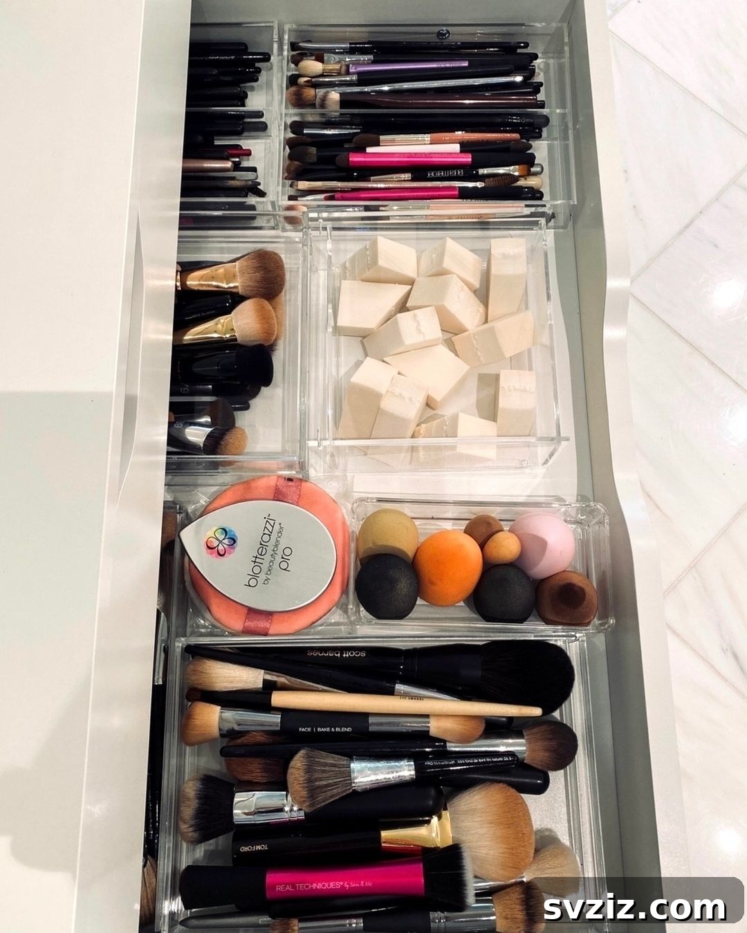 21 Brilliant Dollar Store Makeup Organization Hacks 3 Acrylic Drawer Organizers