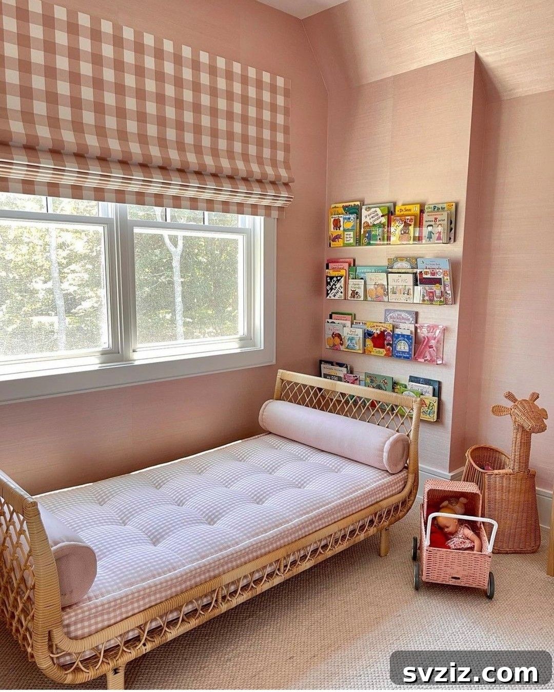 Make Your Small Bedroom Feel Huge: 21 Organizing Hacks 11 Acrylic Floating Bookshelves