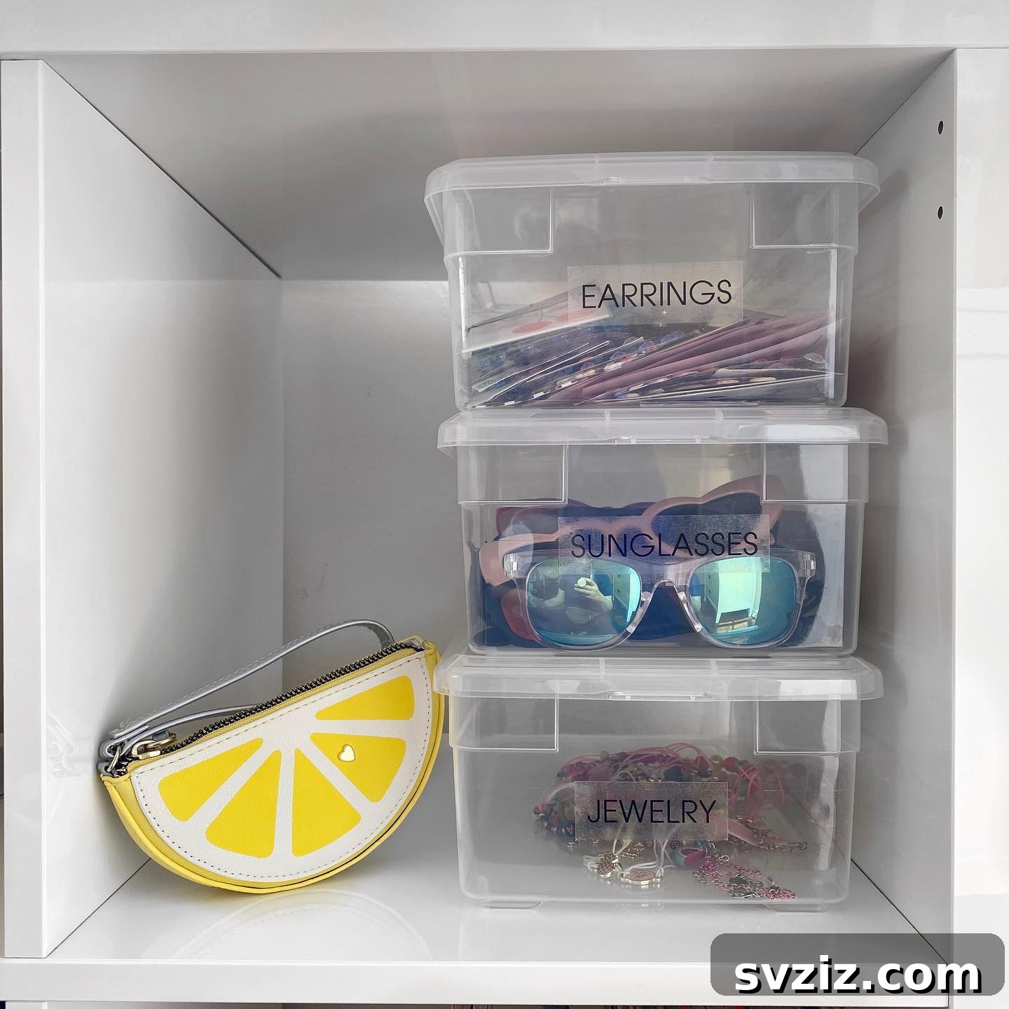Make Your Small Bedroom Feel Huge: 21 Organizing Hacks 10 Categorize Accessories in Containers