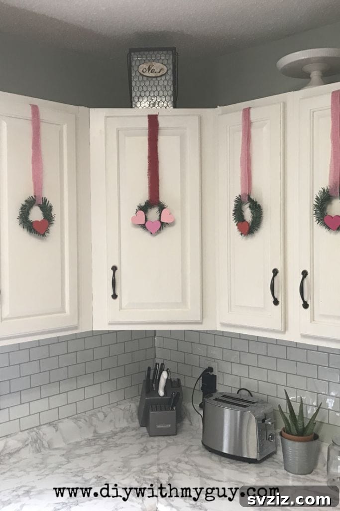 Charming Valentine's Day Decor Ideas 3 DIY Valentine Mini Wreaths
