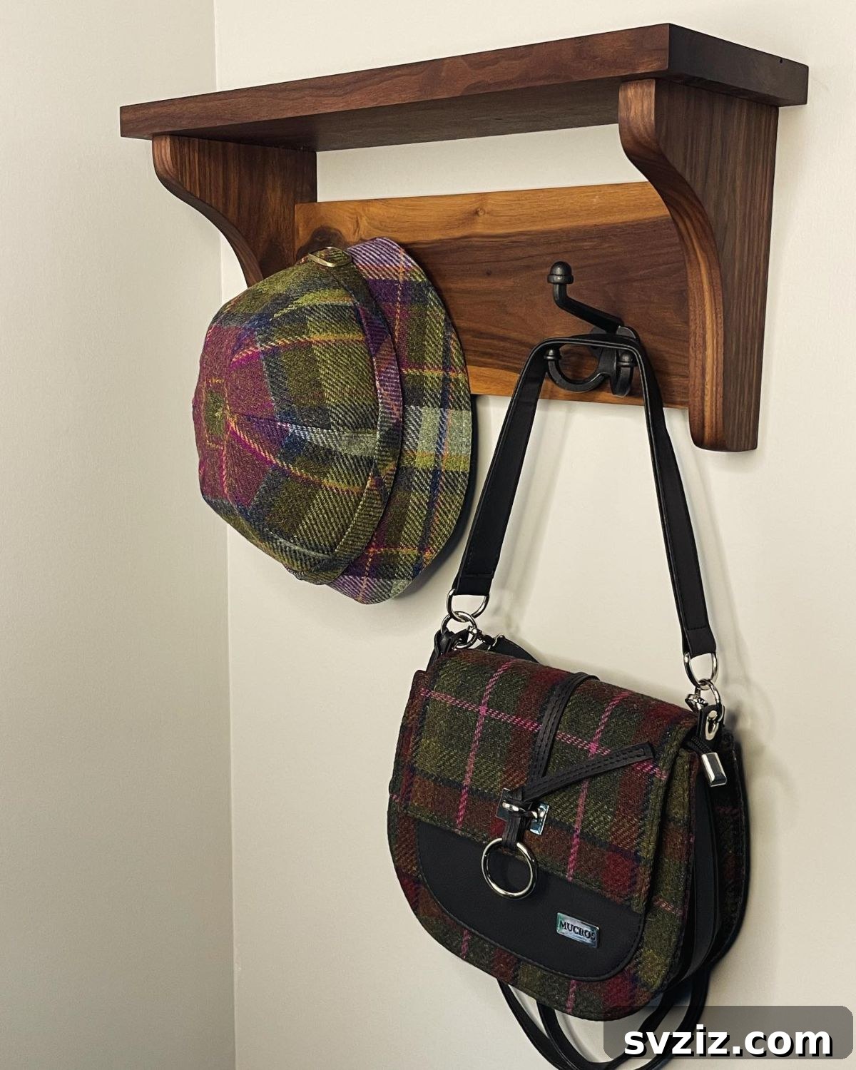 23 Brilliant Hallway Storage Secrets You've Never Heard Of 19 Hook Nook