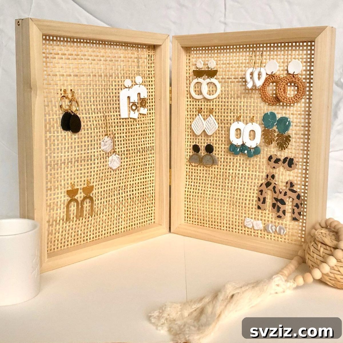 Stylish Wicker Earring Stand for jewelry display
