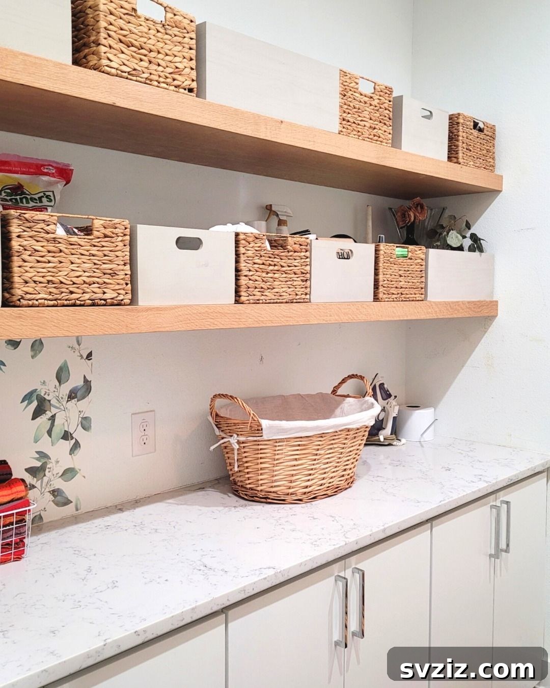 27 Chic & Stylish Home Organization Hacks for a Beautifully Transformed Space 19 Kitchen featuring stylish two-tone woven baskets for organization