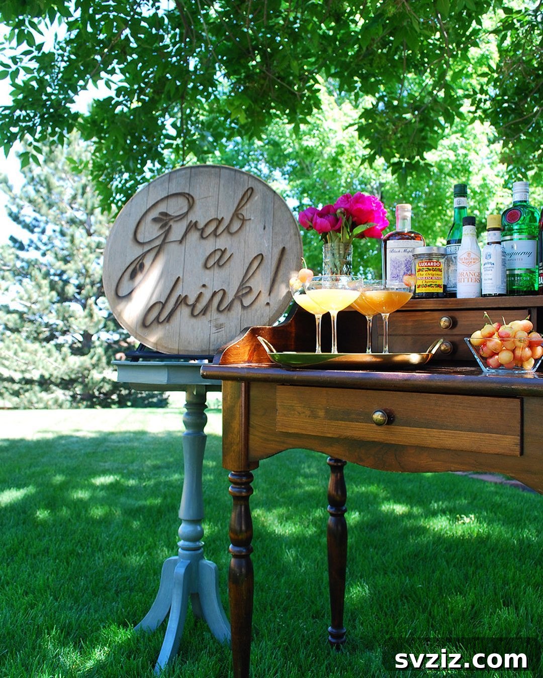 26. Vintage Desk Bar
