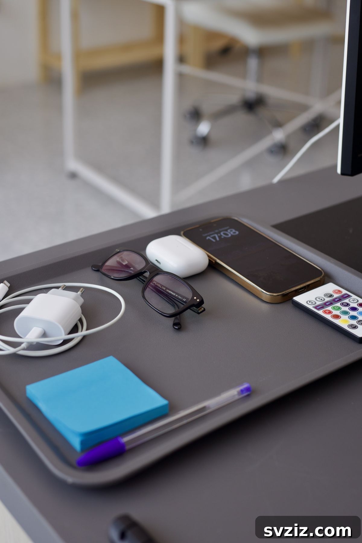 21 Genius Home Organization Hacks for ADHD Brains 16 14. Place a Shallow Tray on Your Desk for daily essentials