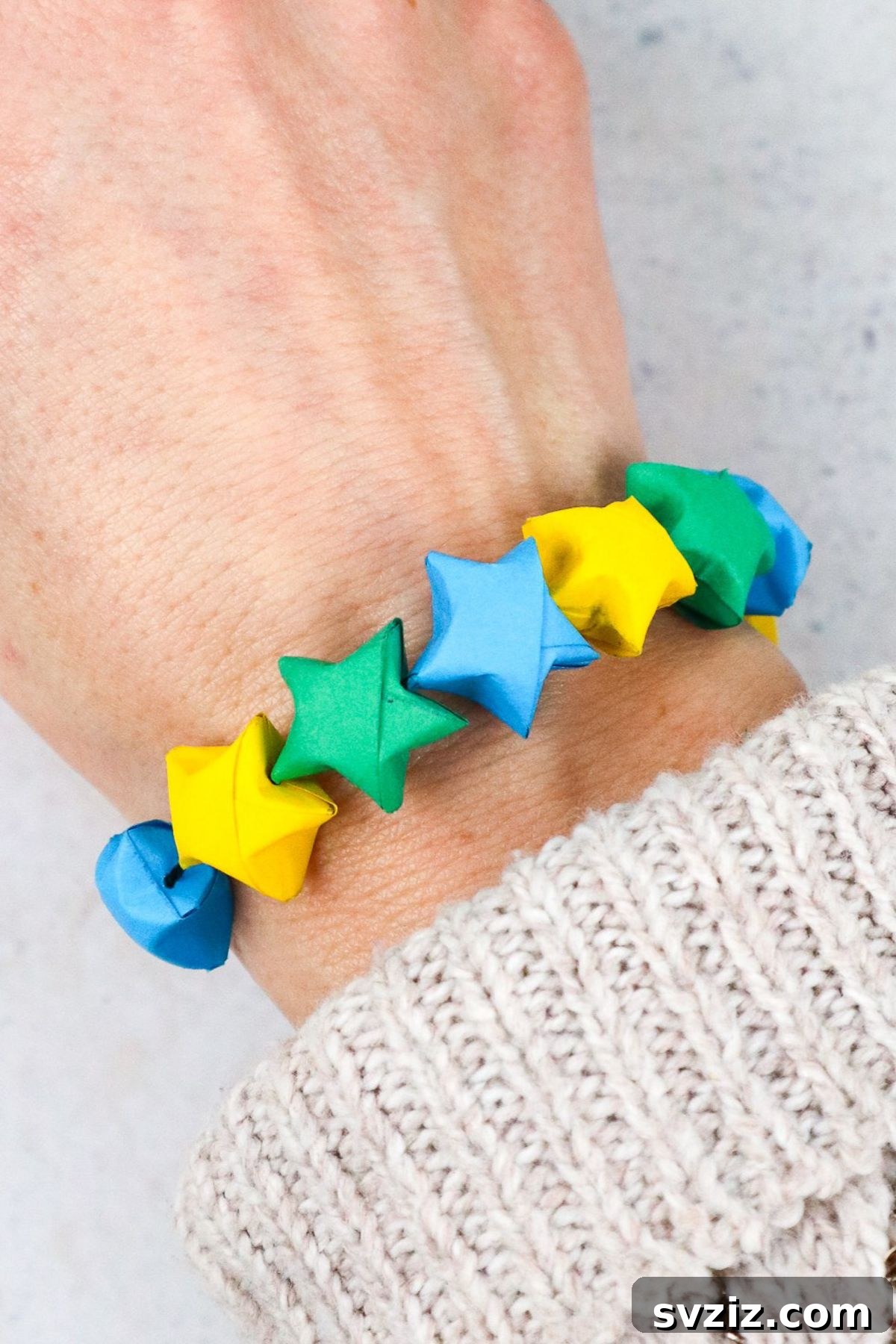 Craft Your Own Paper Bracelets 15 Stunning Paper Bracelets