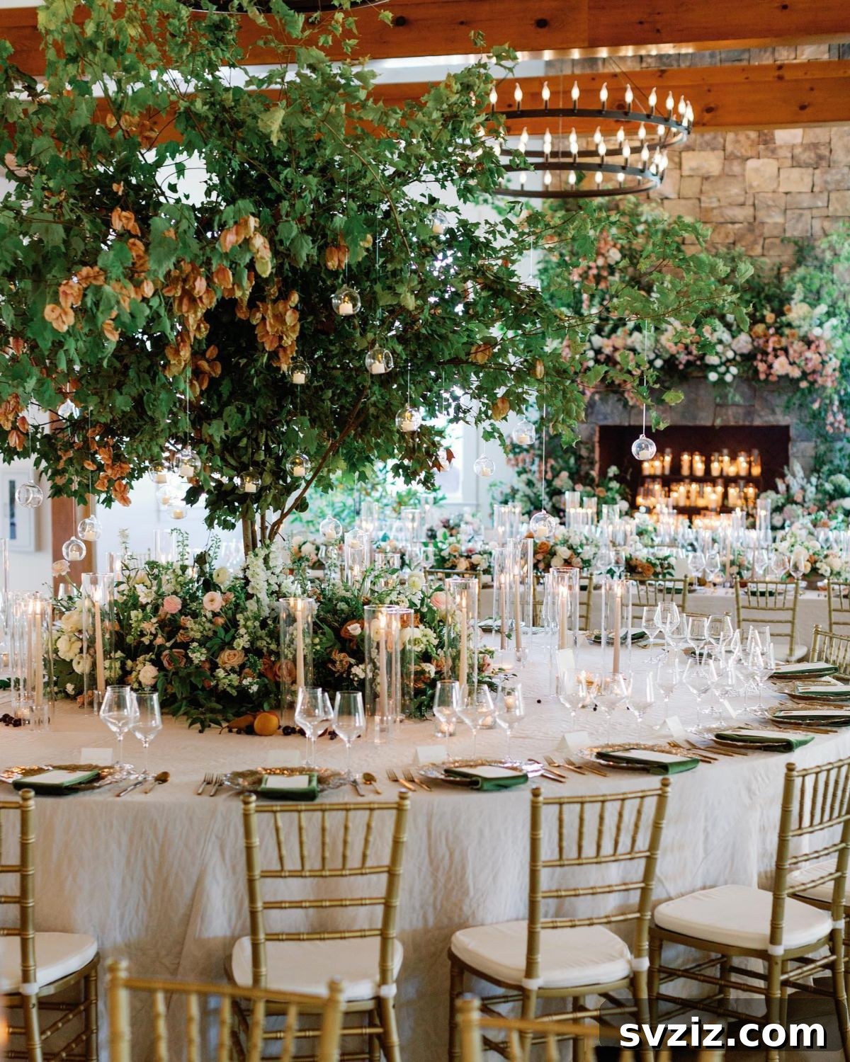 2. Elegant, Eye-Catching Florals