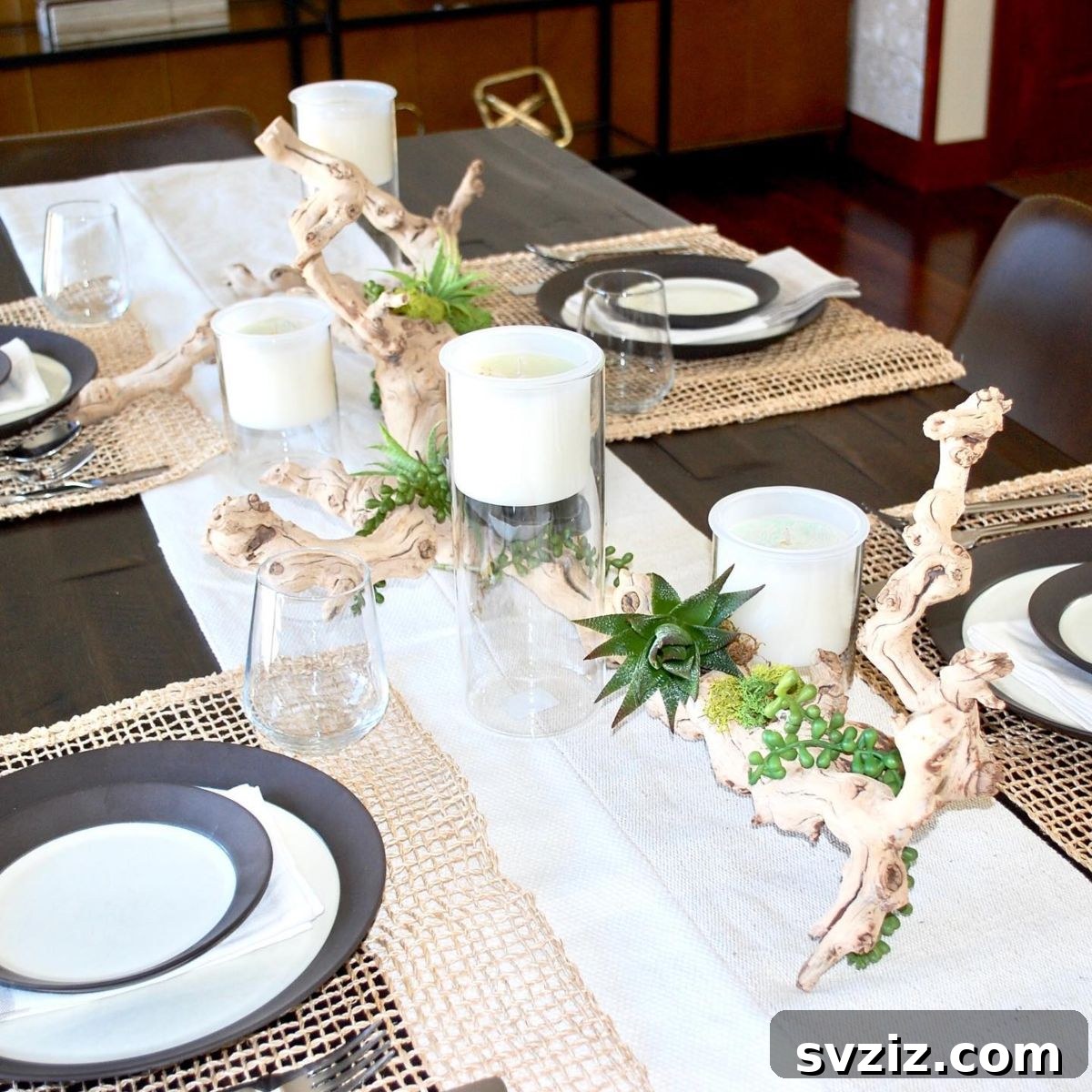 23 Effortless DIY Summer Dining Table Centerpieces 6 4. Elegant Natural Centerpiece