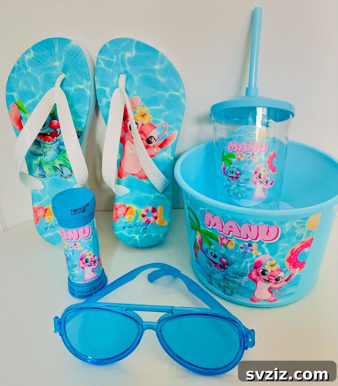 Splash into Summer: Creative Pool Party Ideas 19 Lilo and Stitch themed pool party decorations.