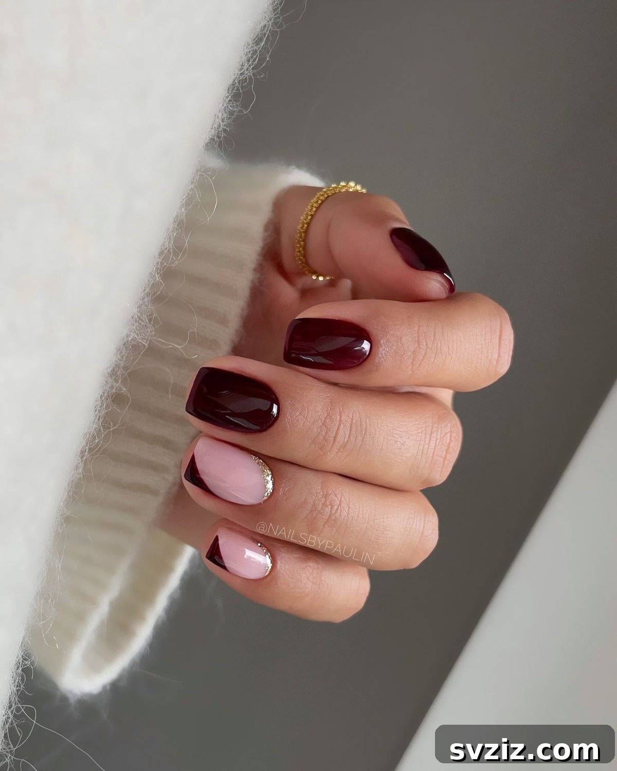 Stylish Dark Red and Light Pink Fall Nail Combination