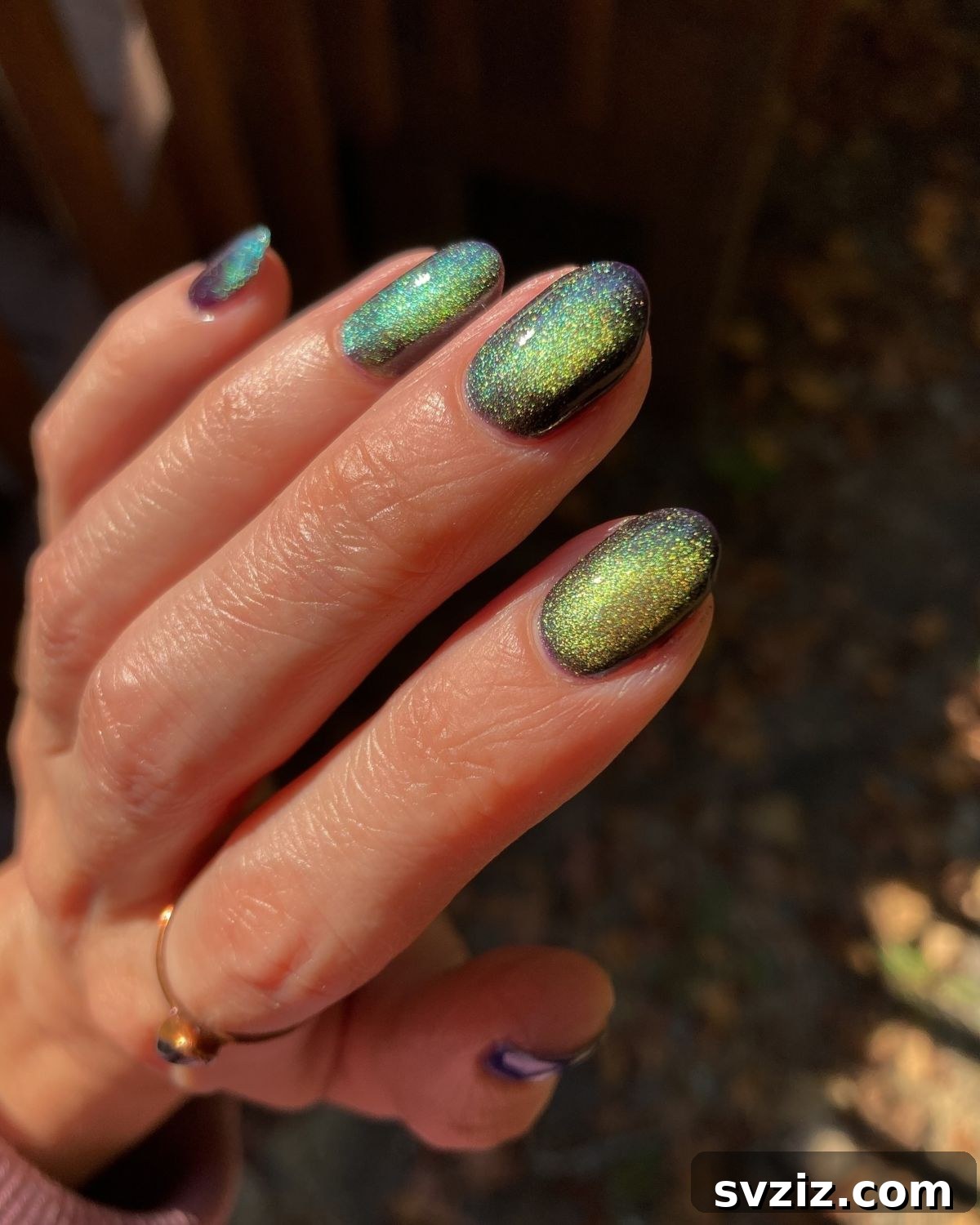 23 Hottest Autumn Nail Trends to Inspire You 14 Sparkly Galaxy Nail Design