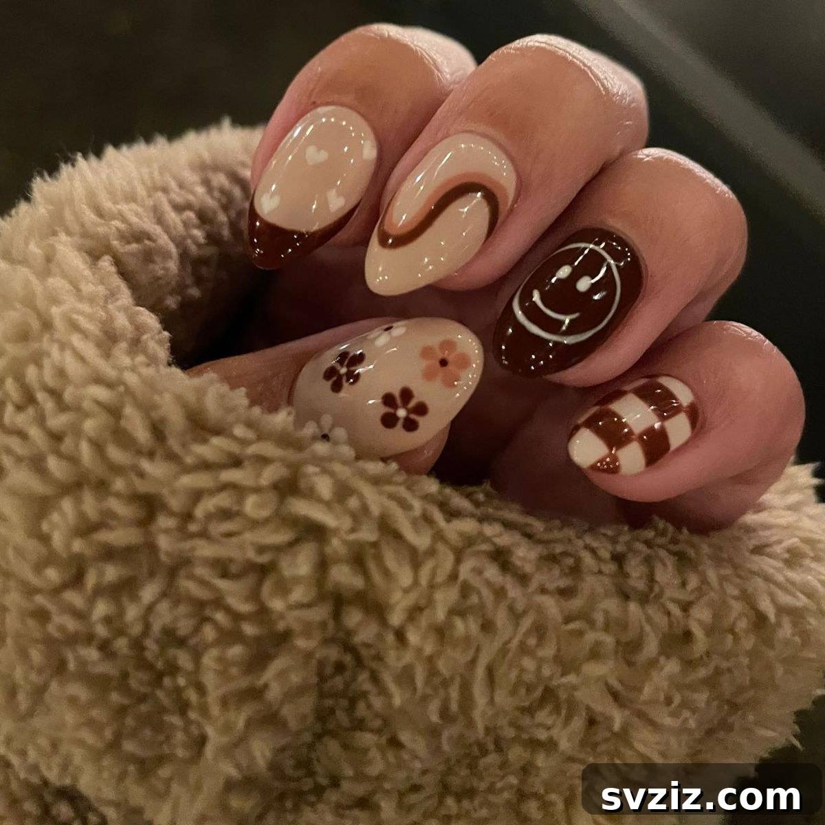 23 Hottest Autumn Nail Trends to Inspire You 22 Beautiful Fall Colors and Cute Designs Manicure