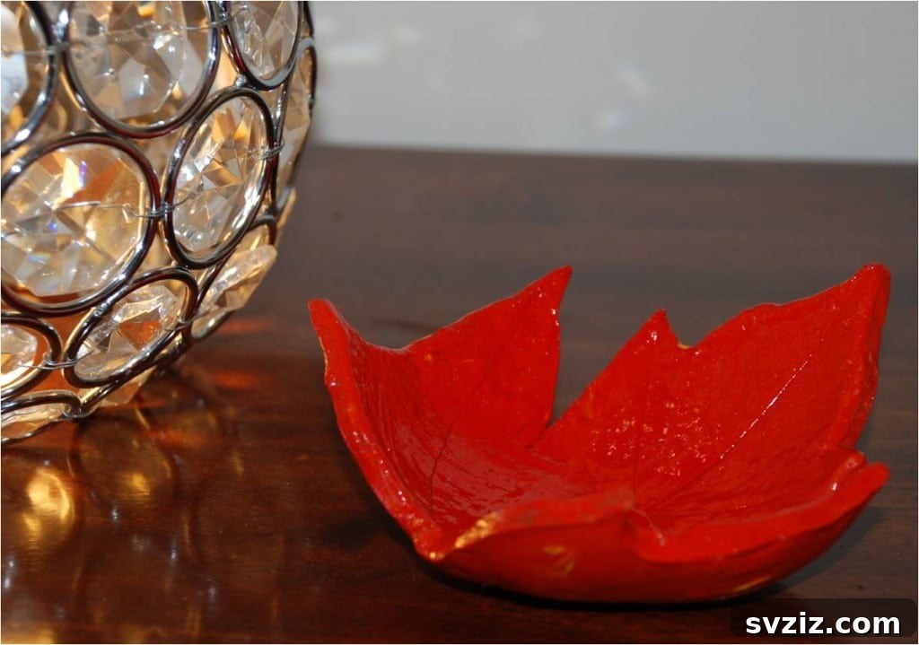 Elegant Painted Clay Autumn Leaf Bowls