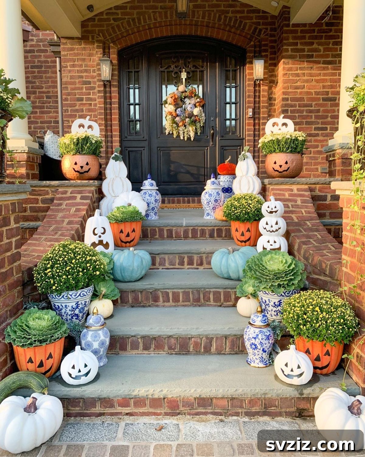 21 Gorgeous Thanksgiving Entryway Designs 15 13. White, Blue, and Orange Thanksgiving Porch