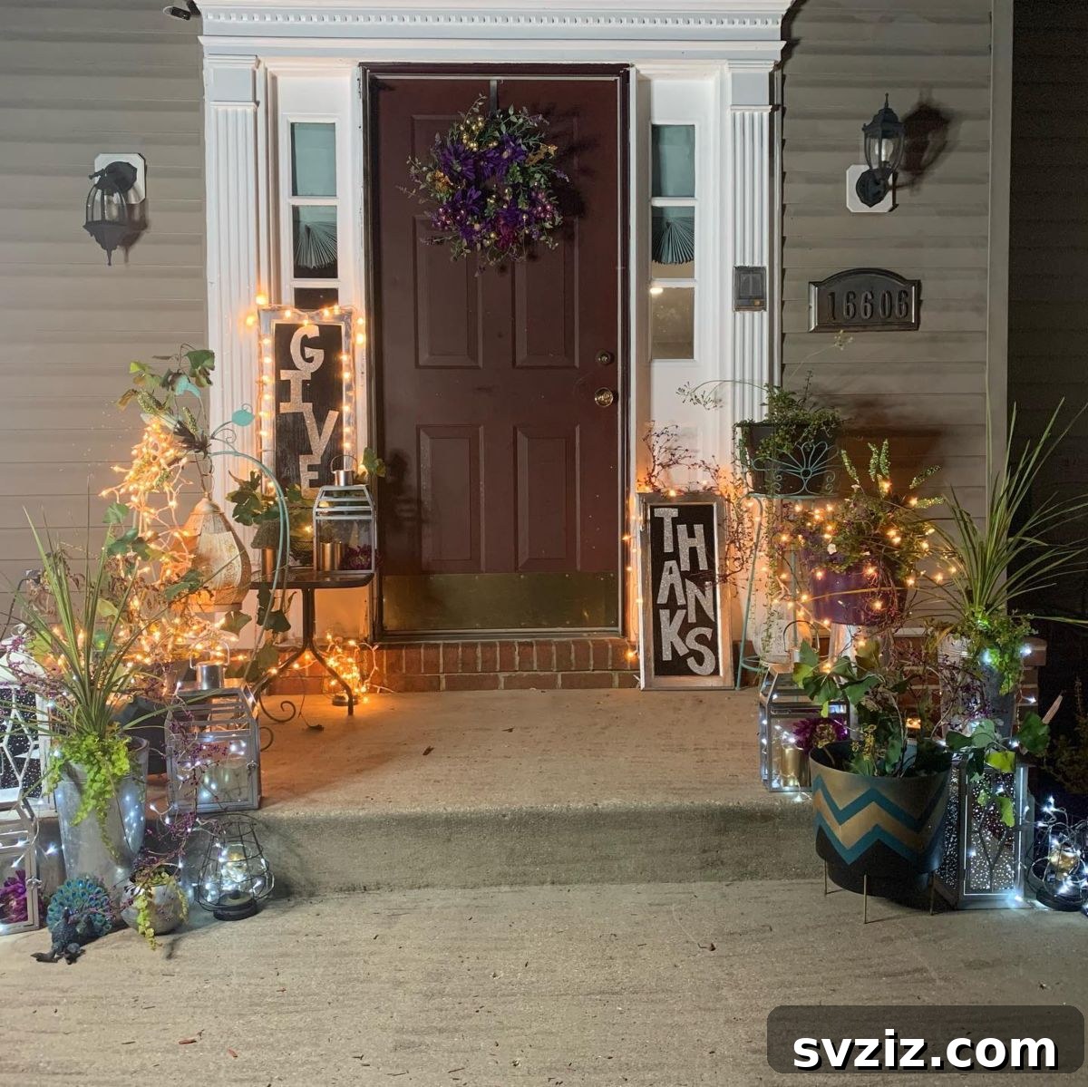 21 Gorgeous Thanksgiving Entryway Designs 16 14. String Lights