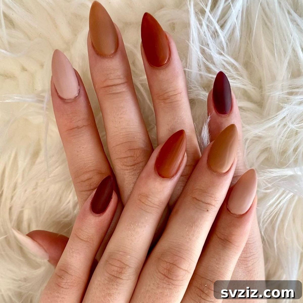 21 Exquisite Almond Nail Designs for Thanksgiving 15 13. Elegant Shades of Brown Almond Nails